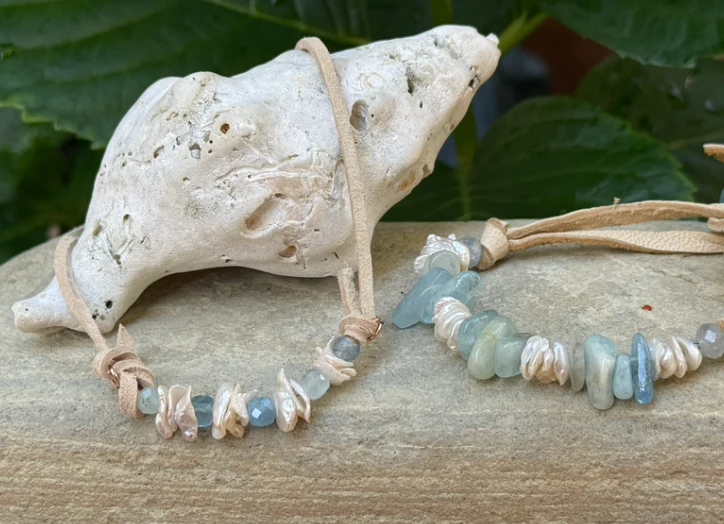 Keishi Pearl & Aquamarine Suede Leather Bracelet - Image 2