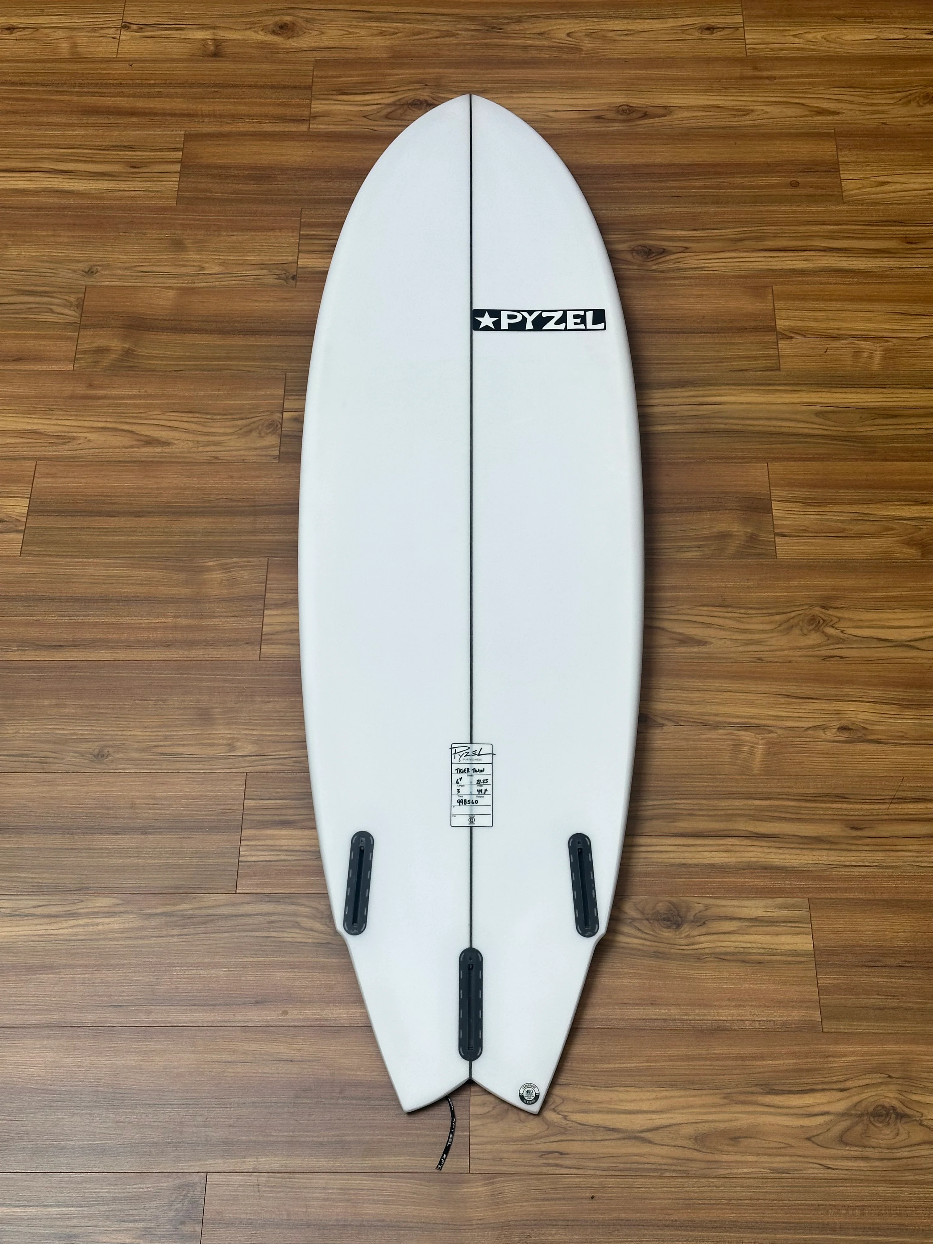 Pyzel | 6'4" Tiger Twin